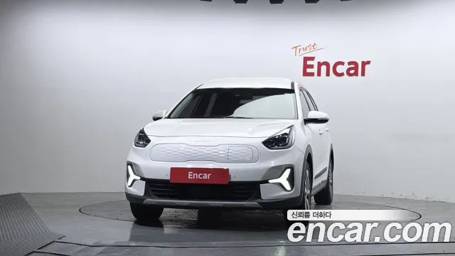 Kia Niro Niro Plus Earth — Фото автомобиля 3