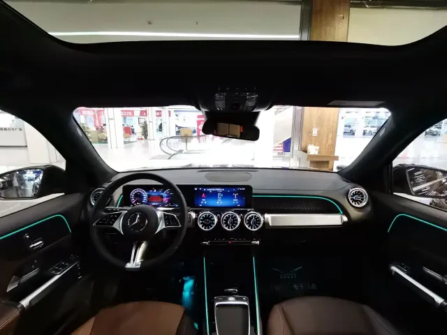 Mercedes-Benz GLB-Class — Фото автомобиля 9