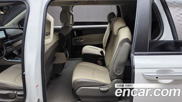 Kia Carnival 4th Gen — Фото автомобиля 17