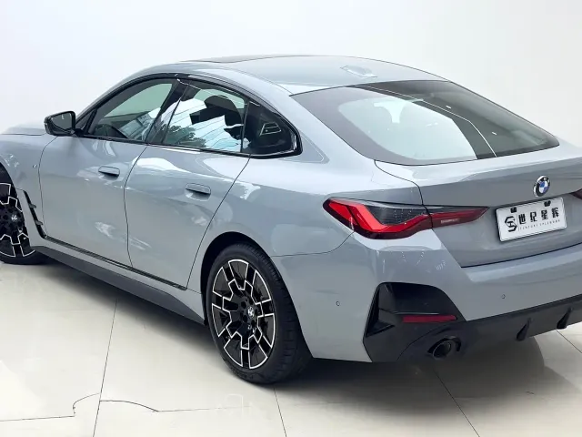 BMW 4 Series — Фото автомобиля 9