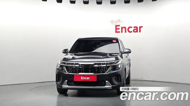 Kia Seltos — Фото автомобиля 3