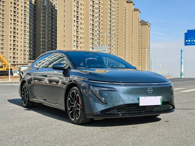 Nissan N7 — Фото автомобиля 3