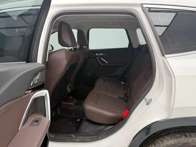 BMW X1 — Фото автомобиля 8