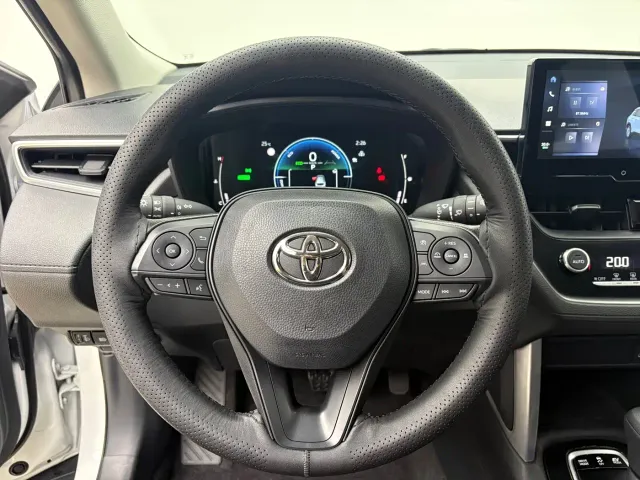 Toyota Corolla Cross — Фото автомобиля 8