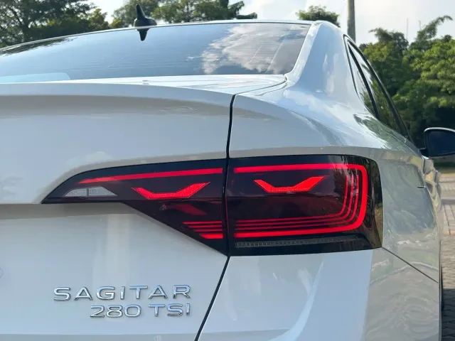 Volkswagen Sagitar — Фото автомобиля 22