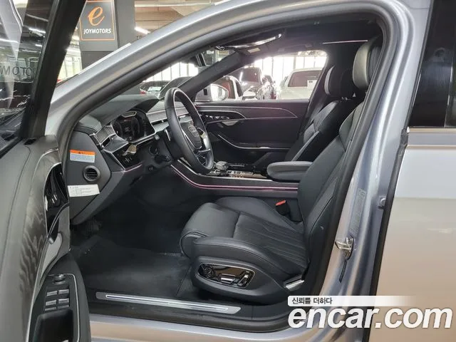 Audi A8 55 TFSI quattro LWB — Фото автомобиля 10