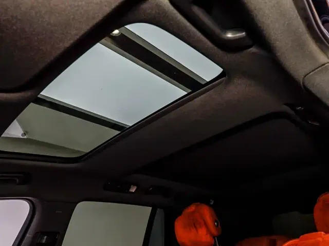 Li Auto Li L8 2023 Pro — Фото автомобиля 16