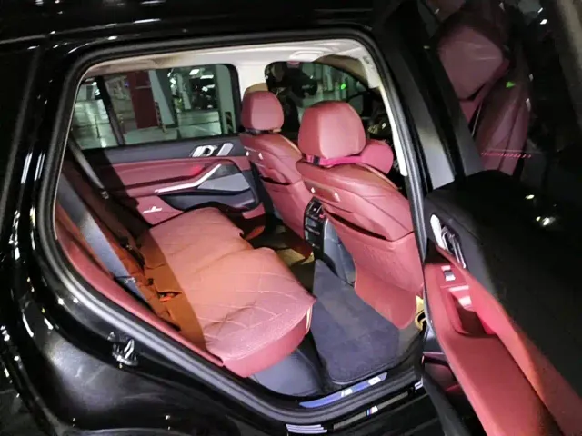 BMW X5 — Фото автомобиля 11