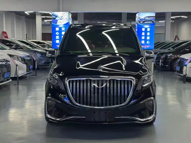 Mercedes-Benz Vito 2021 2.0T Business Edition 7-seater — Фото автомобиля 3
