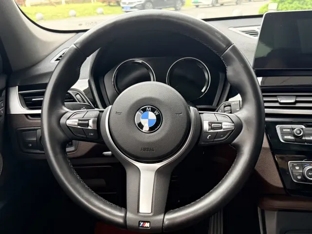 BMW X1 — Фото автомобиля 15