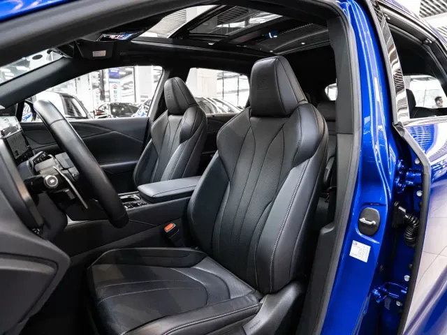 Lexus RX — Фото автомобиля 11