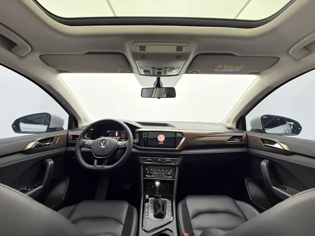 Volkswagen Tharu — Фото автомобиля 9