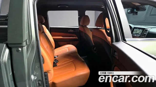 KG_Mobility_Ssangyong Rexton Новый Rexton Sport Khan Дизель 2.2 4WD — Фото автомобиля 11