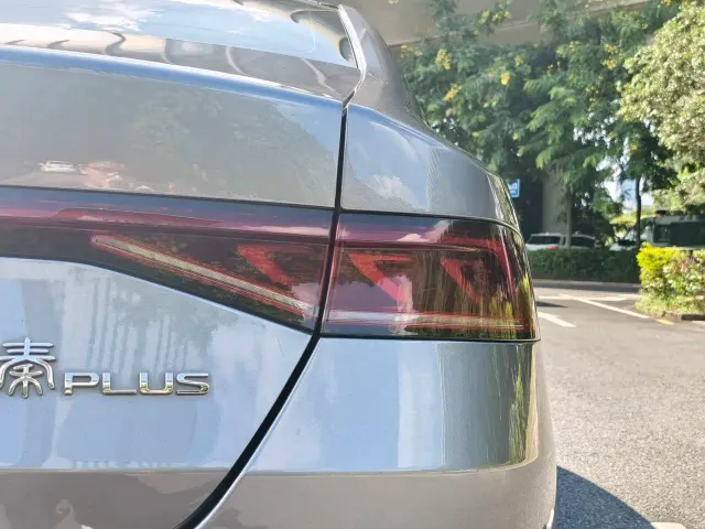 BYD Qin PLUS — Фото автомобиля 8