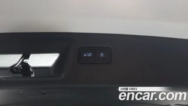 Hyundai Santafe Santa Fe (MX5) Бензин 2.5T 2WD — Фото автомобиля 8