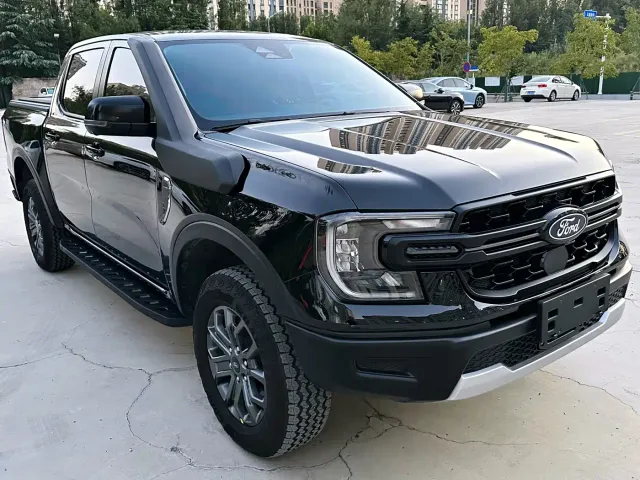 Ford Ranger — Фото автомобиля 3
