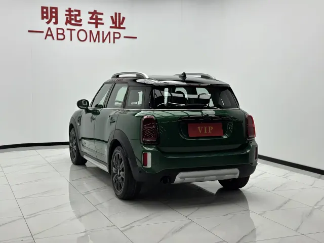 MINI Countryman — Фото автомобиля 8