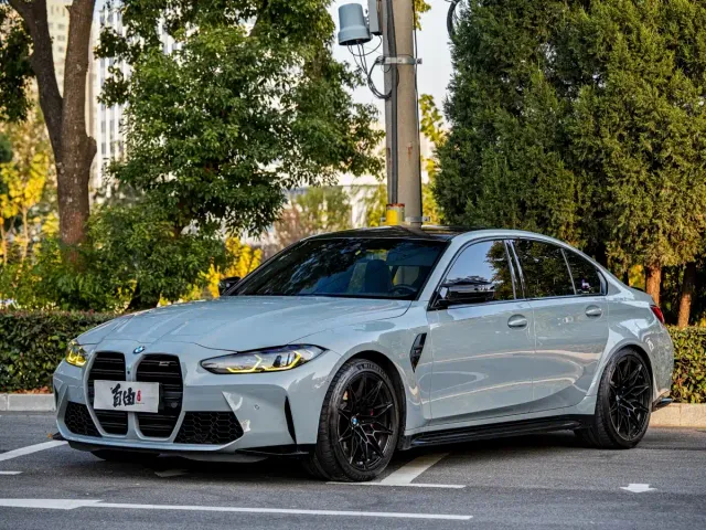 Фотография автомобиля — BMW M3