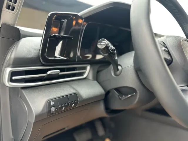 Hyundai Elantra — Фото автомобиля 17