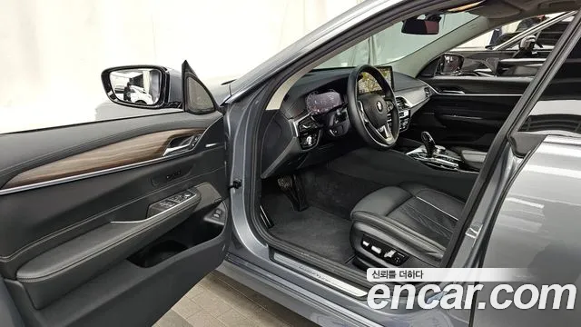 BMW Gran Turismo — Фото автомобиля 10