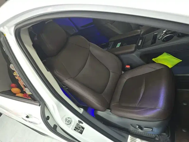 Toyota Sienna — Фото автомобиля 24