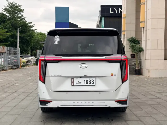 GAC Trumpchi M8 — Фото автомобиля 4