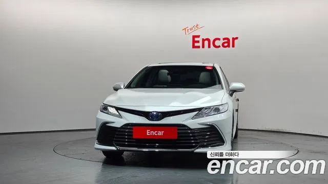 Toyota Camry — Фото автомобиля 3