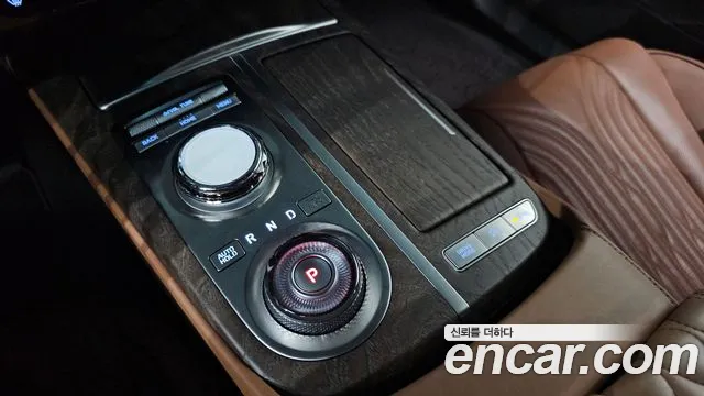 Genesis G80 Бензин 2.5 турбо 2WD — Фото автомобиля 9