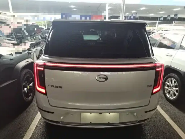GAC Trumpchi Xiangwang S9 — Фото автомобиля 5