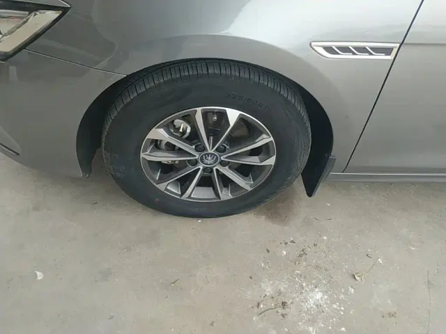 BYD Qin PLUS — Фото автомобиля 22