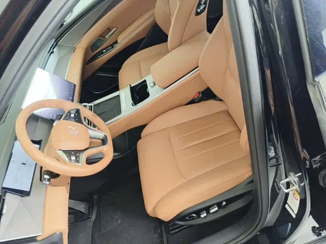 BYD Han L — Фото автомобиля 14
