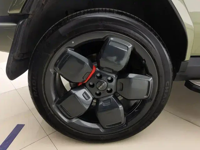 iCAR V23 — Фото автомобиля 6