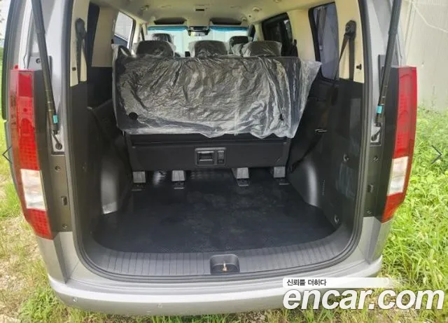 Hyundai Staria Новый Staria — Фото автомобиля 3