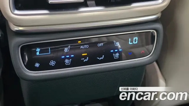 Genesis GV80 — Фото автомобиля 19
