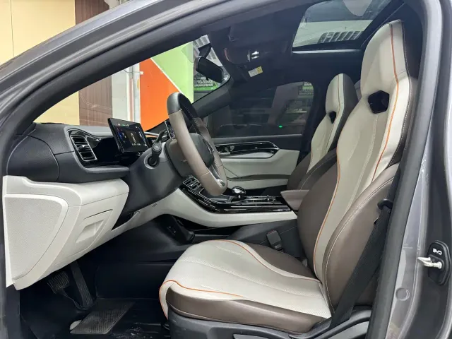 BYD Qin PLUS — Фото автомобиля 8