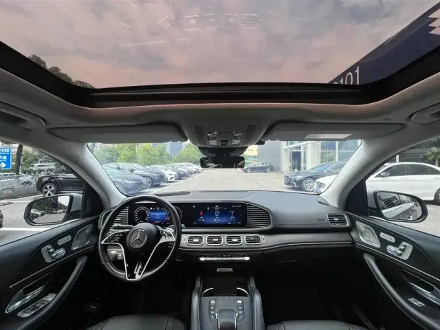 Mercedes-Benz GLE-Class — Фото автомобиля 7