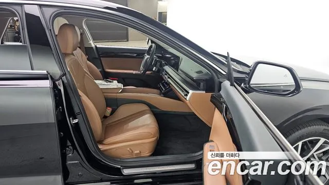 Hyundai Grandeur GN7 — Фото автомобиля 16