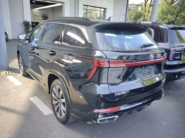 Changan CS75 Plus — Фото автомобиля 4