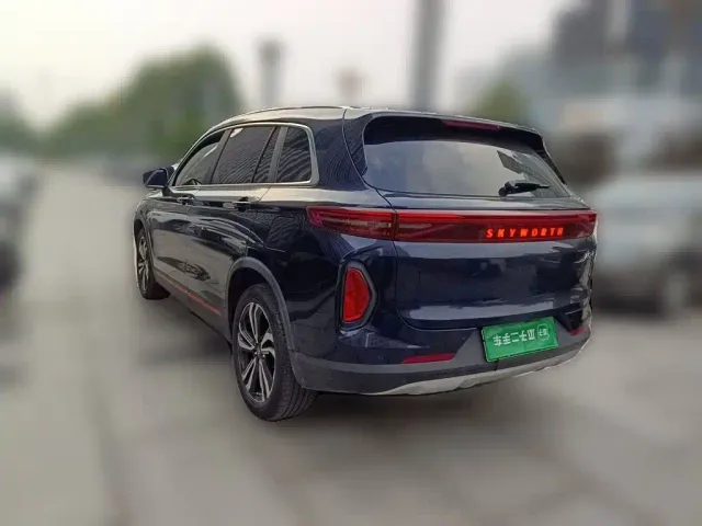 Skyworth Auto HT-i — Фото автомобиля 4