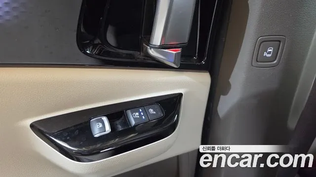 Kia Canival Carnival 4 поколение Бензин 9 мест Hi-Limousine — Фото автомобиля 29