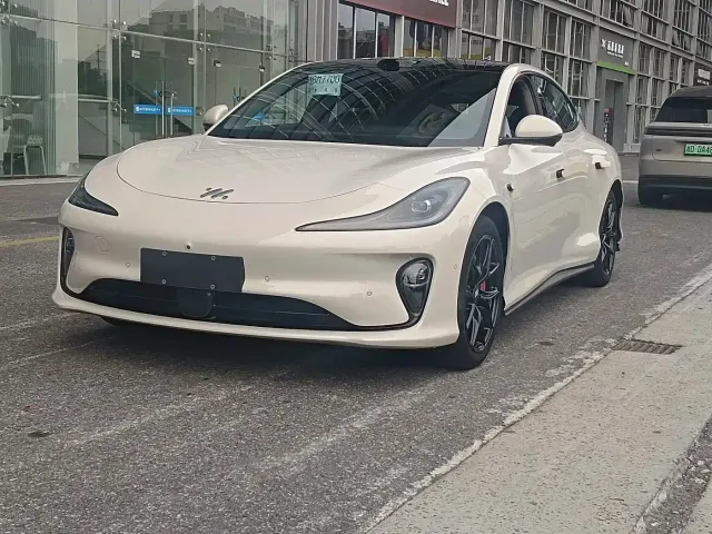 Фотография автомобиля — IM Motors L6