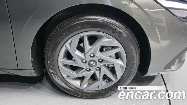Hyundai Avante CN7 — Фото автомобиля 6