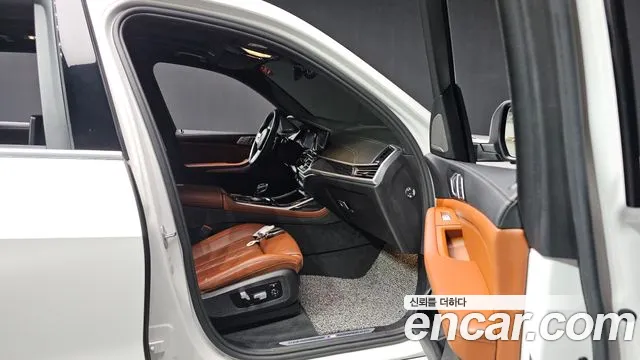 BMW X7 — Фото автомобиля 16