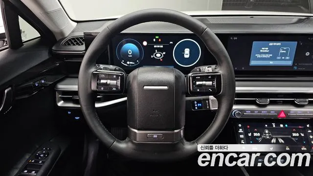 Hyundai Grandeur GN7 — Фото автомобиля 13