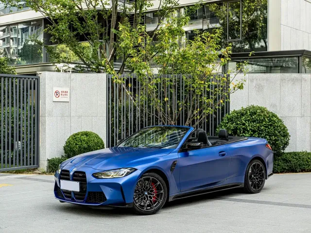 Фотография автомобиля — BMW M4