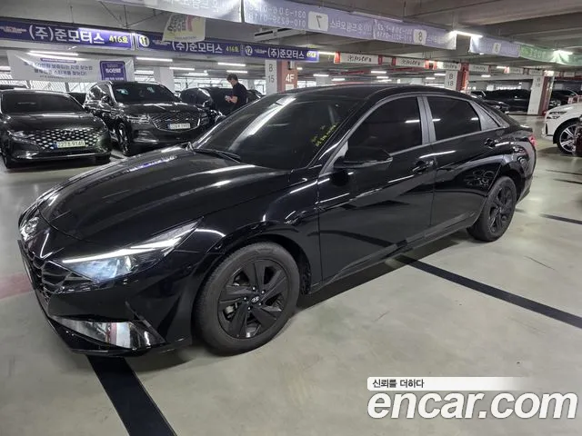 Hyundai AVANTE Avante (CN7) — Фото автомобиля 4