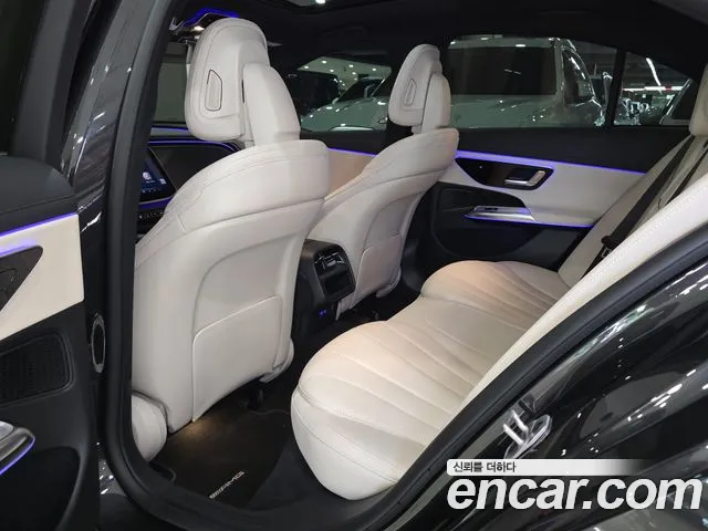 Mercedes-Benz E-Class W214 — Фото автомобиля 12