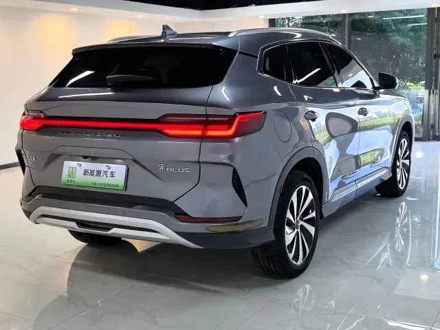 BYD Song PLUS — Фото автомобиля 21