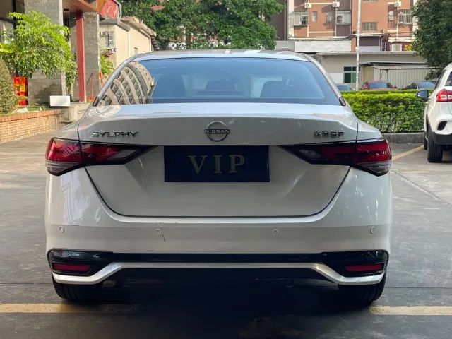 Nissan Sylphy — Фото автомобиля 5
