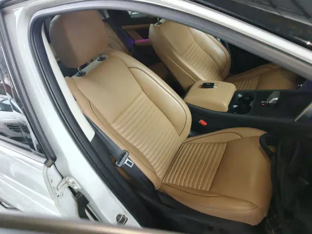 Land Rover Discovery Sport — Фото автомобиля 24